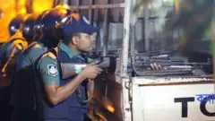 জঙ্গিবাদ দমনে আইন শৃঙ্খলা বাহিনীর দক্ষতা বৃদ্ধিতে অনেক ধরনের কার্যক্রম নেয়া হয়েছে।