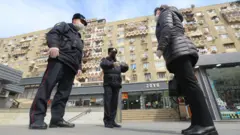 polis, koronavirus, karantin, bu gün