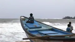 महा तूफान