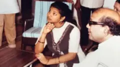 கனிமொழி