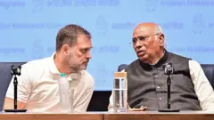 राहुल गांधी और मल्लिकार्जुन खड़गे