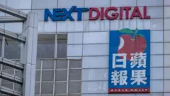 2021年4月20日,香港《苹果日报》大楼全景。