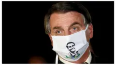 Jair Bolsonaro azwi ko yafashe minenerwe coronavirus mu gihe Brezili iza ubwa kabiri mu bihugu bifise abarwayi benshi