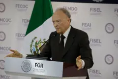 Retrato del fiscal general de México