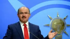 Eski Milli Eğitim Bakanı Hüseyin Çelik