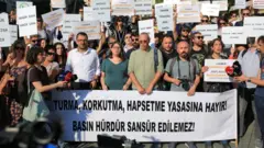 Gazeteciler protestosu