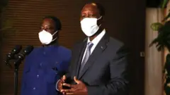 ፕረዚደንት ኣይቮሪኮስት ኣላሳነ ኦታራን ቀንዲ መወዳድርቱ ሄንሪ ኮናን በዲይን