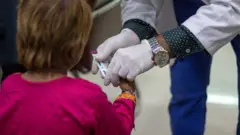 அதிகரிக்கும் எச்.ஐ.வி பாதிப்பும், பாகிஸ்தான் சந்திக்கும் சவால்களும்