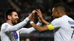 ليونيل ميسي وكيليان أمبابي