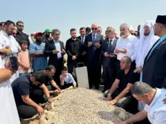 خاکسپاری هنیه