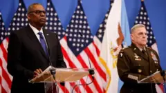 अमेरिकी रक्षा मंत्री