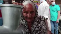 दादी