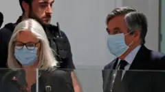 Fillon and wife in court, 29 Jun 20