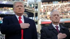 James Mattis was President Donald Trump's first defence secretary - but resigned in 2018 Jeemis Maatis Ministira Ittisaa jalqabaa bulchiinsa Tiraamp turan, boodarra aangoorraa ka'an