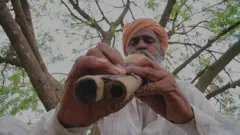 મદારી