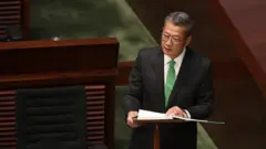 香港財政預算案：新冠疫情下再編赤字預算　首筆國安開支80億港元