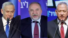 رهبران احزابی که به احتمال زیاد نقش کلیدی در تشکیل دولت ائتلافی اسرائیل خواهند داشت:‌بنیامین نتانیاهو (رهبر حزب راست‌گرای لیکود)، آویگدور لیبرمن (رهبر حزب راست‌گرای "اسرائیل خانه ما")، بنی گانتس ( رهبر حزب میانه "آبی سفید")