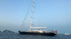 portičelo, sicilija, more, brod, jahta, potonula jahta na siciliji