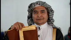 বগুড়ায় তৈরি হচ্ছে লাখ টাকা দামের পোশাক