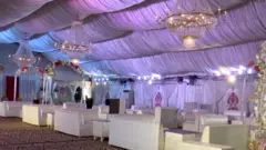 شادی ہالز