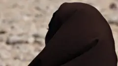 የጠመጠመች ግለሰብ