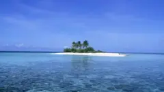 অনেক দ্বীপের দেশ মালদ্বীপ