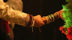 திருமணம் - கோப்புப் படம்