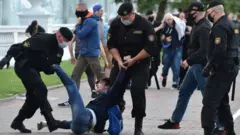 ОМОН