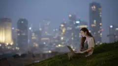من هم الرقميين الرحل؟ وما هي التأشيرات التي يحصلون عليها؟