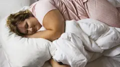 Спящий человек