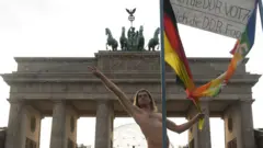 Nackte Männer in Berlin