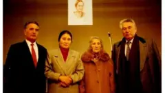 Роза Айтматова: Чыңгыз Төрөкулович "Саманчынын жолунда" жазгандай, атабыздын сөөгү табылбайт турбайбы деп биз баш ийип калганбыз