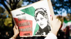 IRAN WOMEN