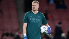 Mai tsaron raga na Arsenal, Aaron Ramsdale