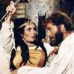 Cena do filme 'A Megera Domada' (1967), com Elizabeth Taylor e Richard Burton