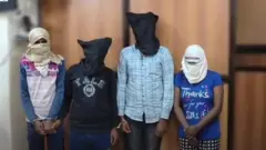 गुन्हेगार टोळी 
