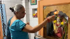 रक्षाबेन