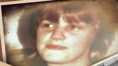 ਕੈਰਨ 11 ਸਾਲ ਦੀ ਉਮਰ ਵਿੱਚ ਬਾਲ ਗ੍ਰਹਿ ਤੋਂ ਭੱਜ ਗਈ ਸੀ