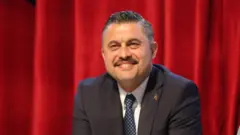 Özgür Kabadayı