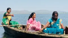 તળાવોને નવું જીવન આપતી મહિલાઓની કહાણી