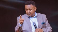 Paastariin 'Salaale biyya falfalaa' jechuun barbaadamaa jiran Ameerikaatii ni deebi'uu?