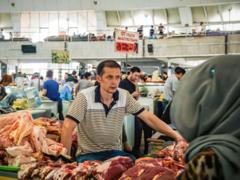 Қирғизистон тақиқи ва қиммат ем: Ўзбекистон гўшт бозорини нима қутқаради?