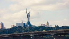 У Києві вибухи: росіяни вдень атакують столицю реактивними шахедами