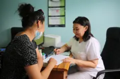 Аталган оору 30-50 жаштан жогору курактагы аялдарда болушу мүмкүн