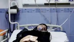 دختری مسموم