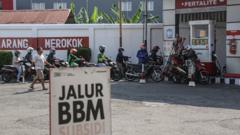 Pemerintah hendak batasi Pertalite berbasis desil, apa saja kontroversinya? 
