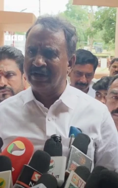 'டிடிவி தினகரன், சசிகலாவை மீண்டும் கட்சியில் இணைக்க வேண்டும்' - எஸ்பி வேலுமணி