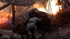 ရုရှားအတွက် ကြေးစား စစ်တိုက်ပေးဖို့ နီပေါနိုင်ငံသားတွေ လူမှောင်ခို ကူးခံနေရ 