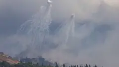 قصف 