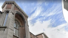 Belçika’nın ikinci büyük kenti Anvers’te (Antwerp) gardiyanlar, cezaevindeki koşulların insanlık dışı olduğu gerekçesiyle kapıları kapatarak yeni mahkum kabul etmeme kararı aldı.